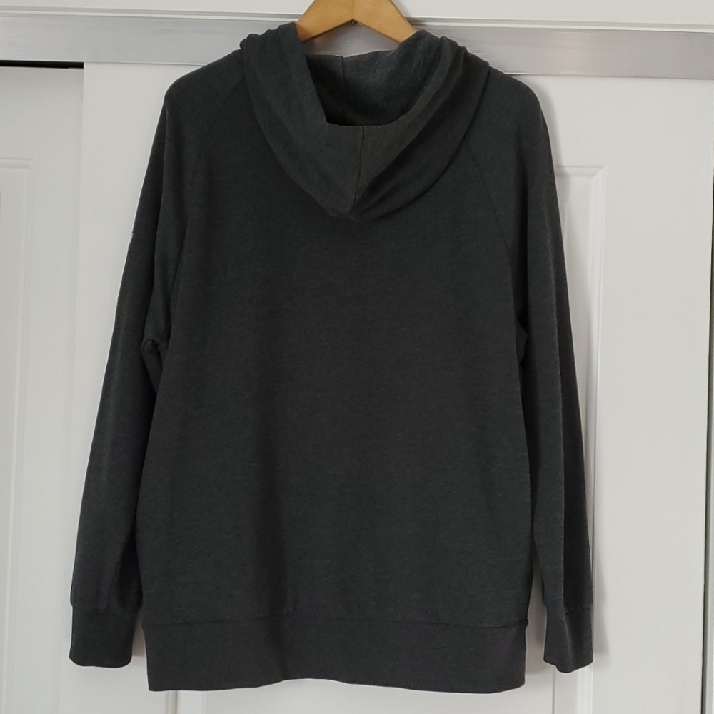 NWOT...VICTORIA SECRET SPORT  hoodie! - Picture 5 of 5